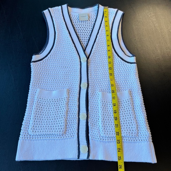 Varley Leilani V-Neck button front Cardigan Tank Club Collection - Picture 10 of 15